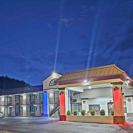 Super 8 By Wyndham Marion Nc Hotel Ngoại thất bức ảnh