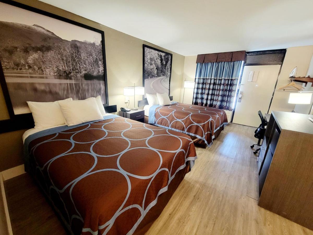 Super 8 By Wyndham Marion Nc Hotel Ngoại thất bức ảnh