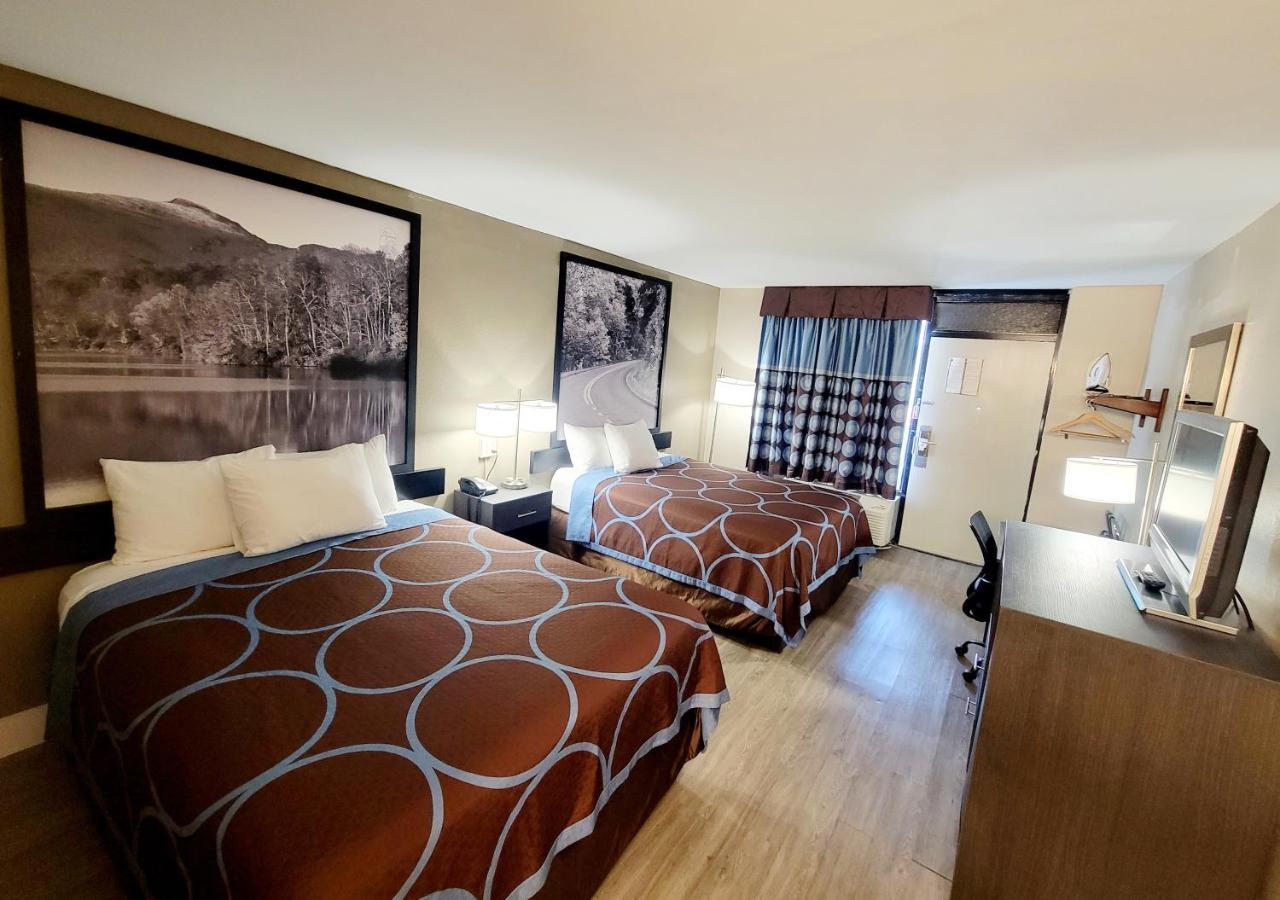 Super 8 By Wyndham Marion Nc Hotel Ngoại thất bức ảnh